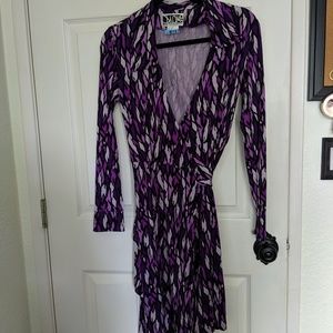 Vintage DVF Silk Wrap Dress size 2